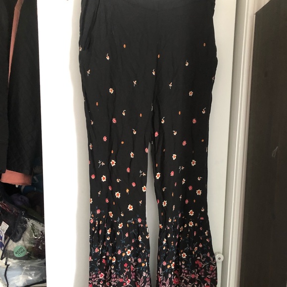 Bell Bottom Floral Pants - Picture 2 of 3